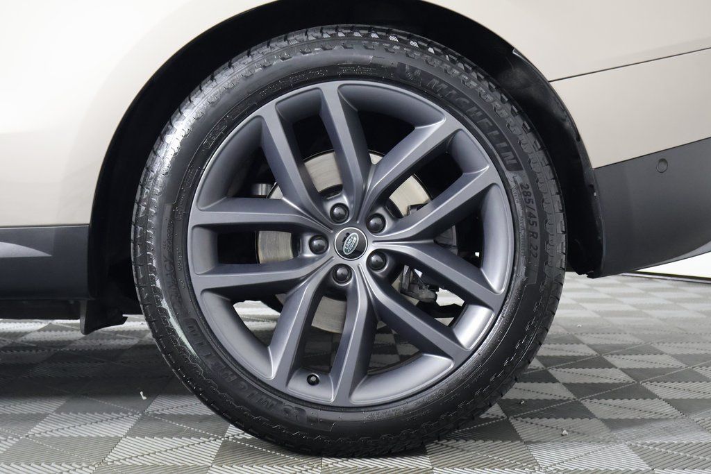 Thumbnail: 2023 Land Rover Range Rover Sport - 16