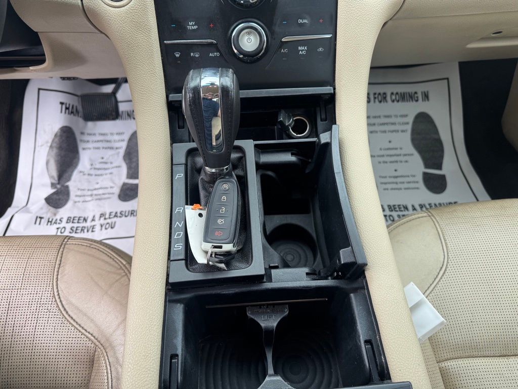 2015 Ford Taurus Limited