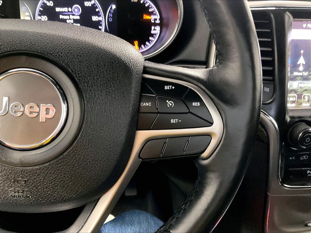 2018 Jeep Grand Cherokee — photo 23