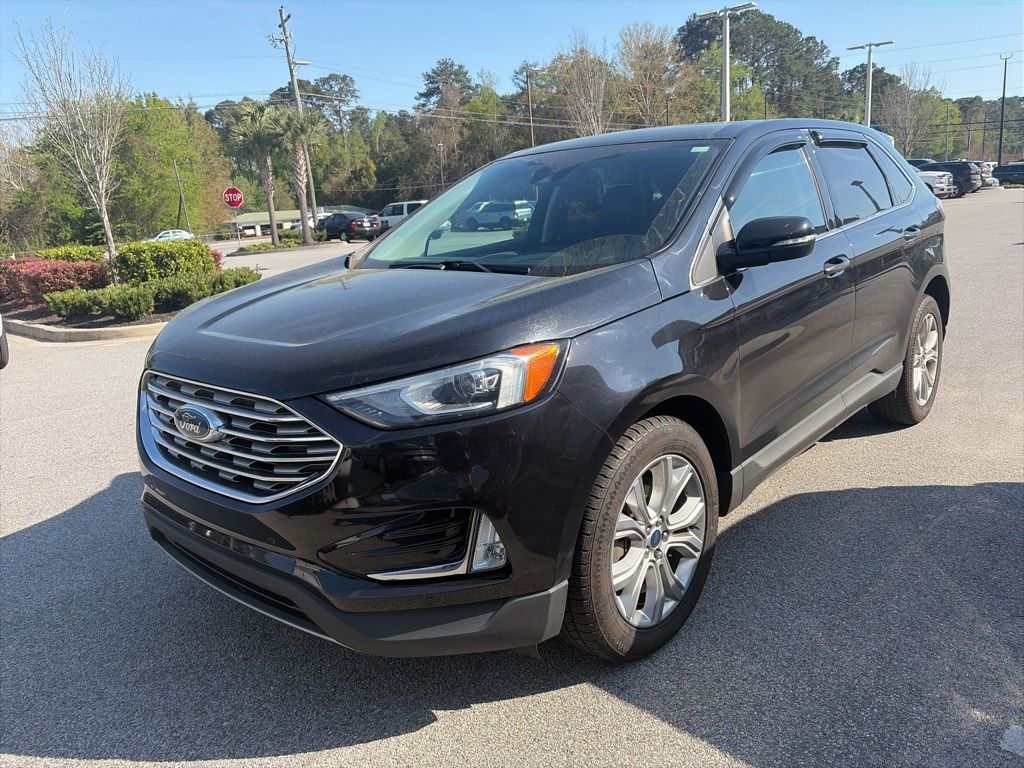 2022 Ford Edge Titanium