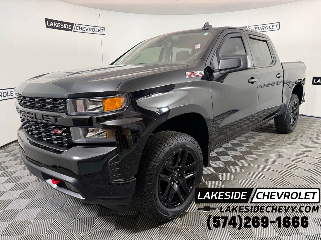 Black 2021 Chevrolet Silverado 1500 Custom Trail Boss Crew Cab 4WD Pickup Truck Four-Wheel Drive Automatic