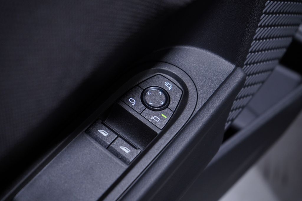 Thumbnail: 2026 MINI Cooper - 13