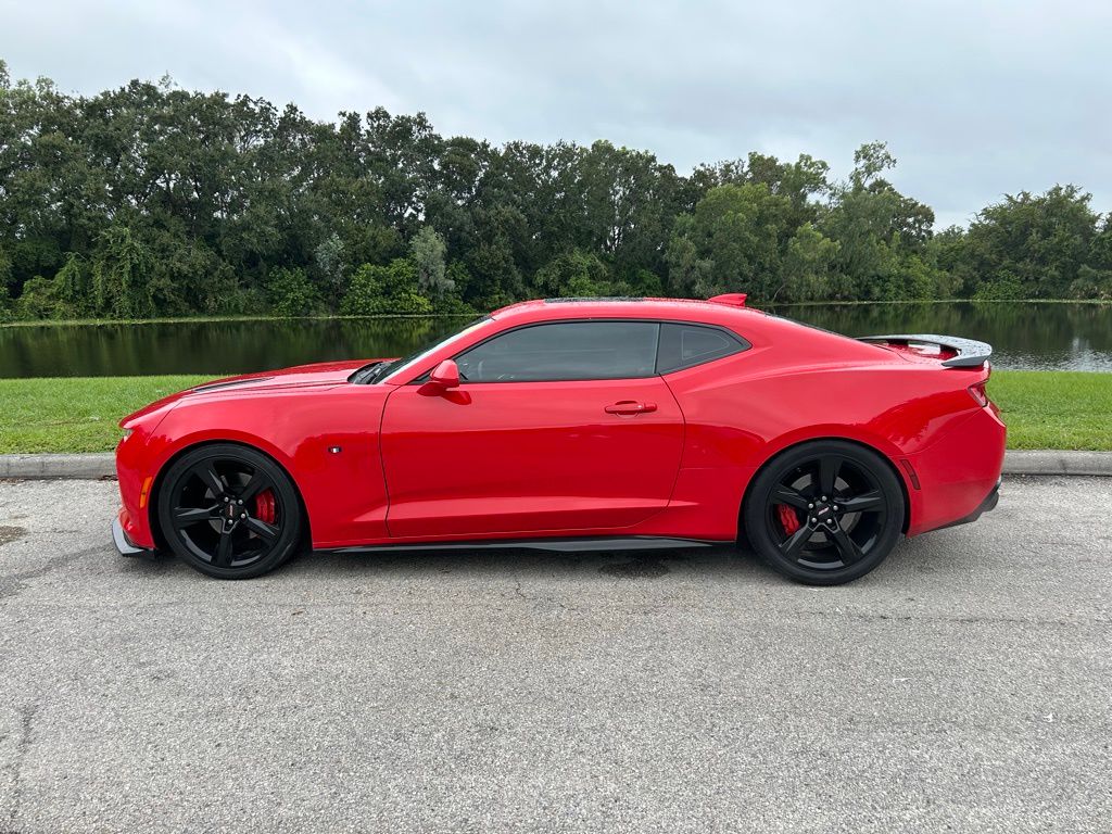 Thumbnail: 2018 Chevrolet Camaro - 2
