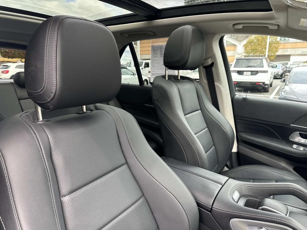 Thumbnail: 2024 Mercedes-Benz GLE - 23