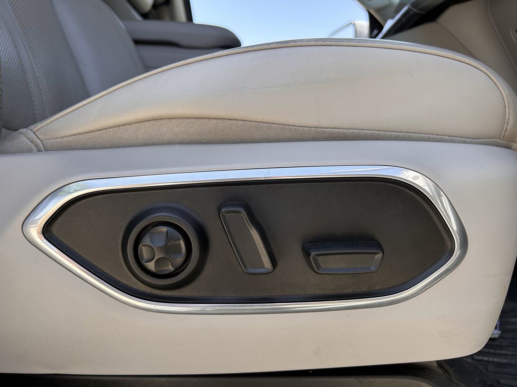 car-gallery-29