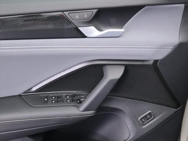 Thumbnail: 2026 Volkswagen Tiguan - 23