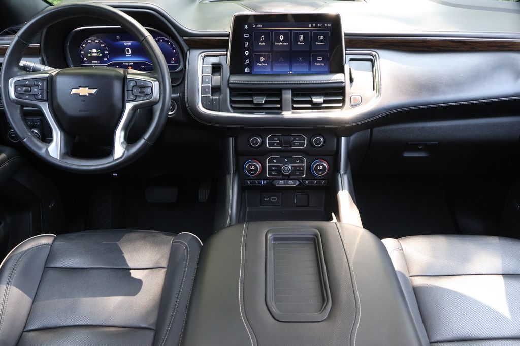 Thumbnail: 2023 Chevrolet Suburban - 18