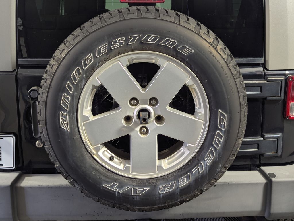 2007 Black Jeep Wrangler Unlimited Sahara 4X4 SUV