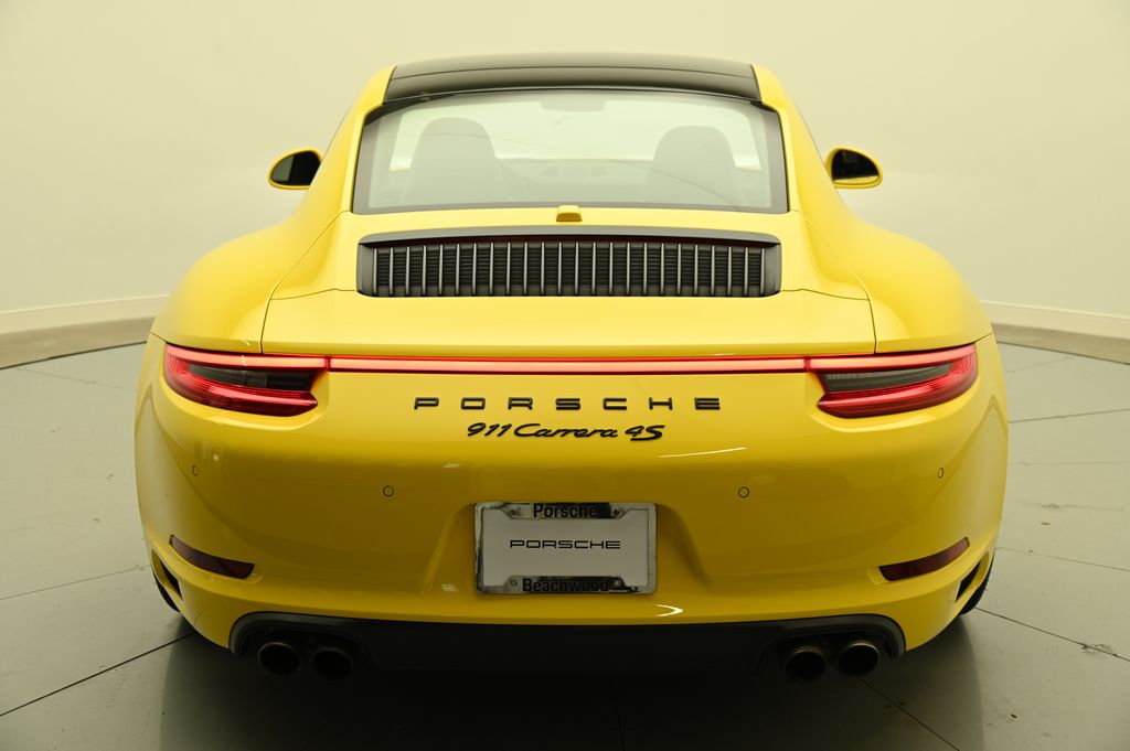 2018 Porsche 911 Carrera 4S 22