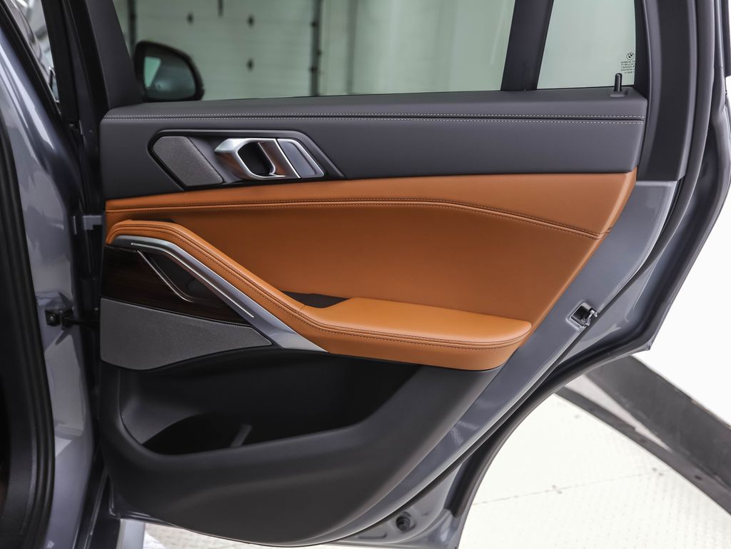 Thumbnail: 2026 BMW X6 - 26