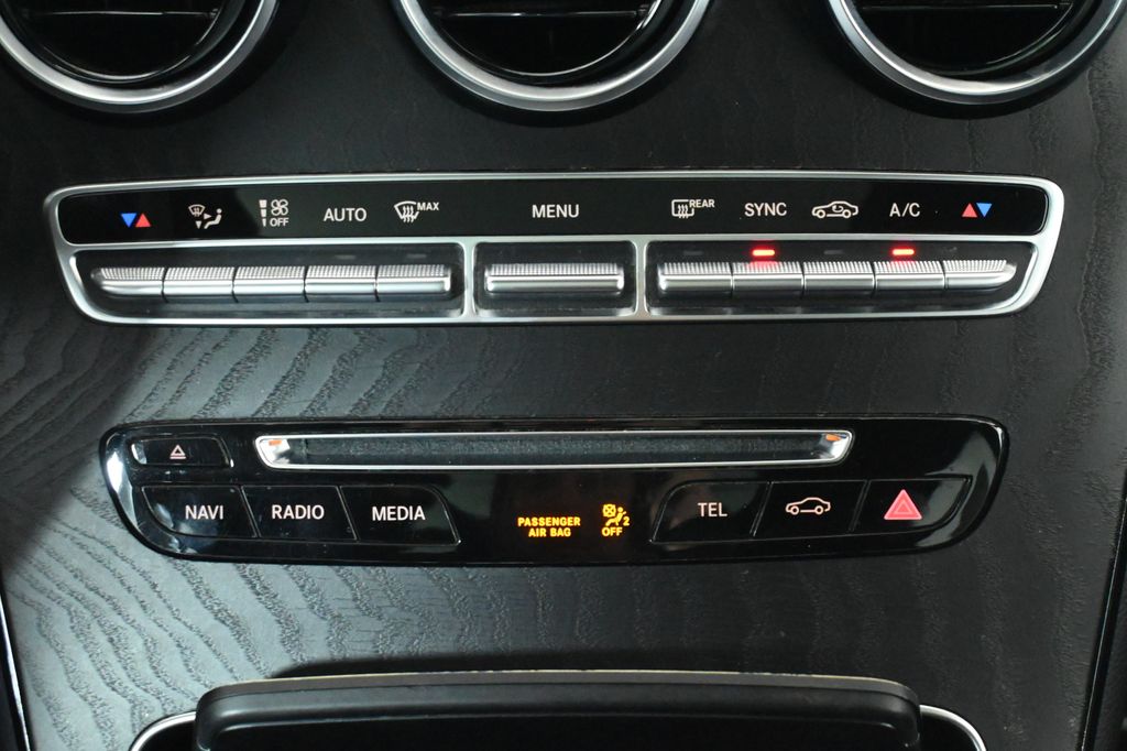 Thumbnail: 2019 Mercedes-Benz GLC - 12