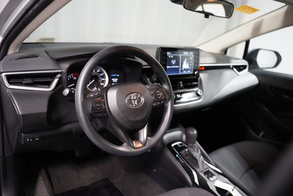 2022 Toyota Corolla LE 7