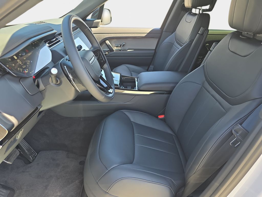 New 2026 White Land Rover Dynamic SE image 16