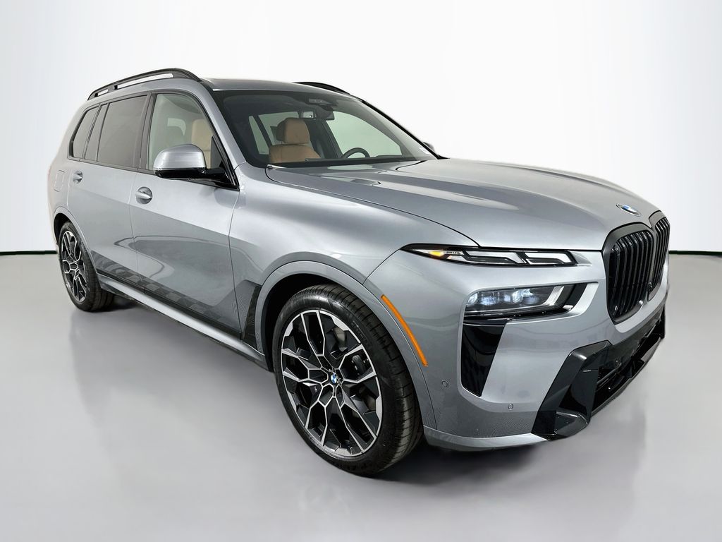 Thumbnail: 2027 BMW X7 - 3