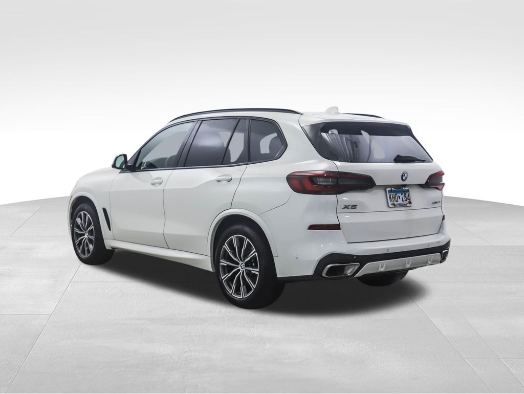 Thumbnail: 2023 BMW X5 - 3