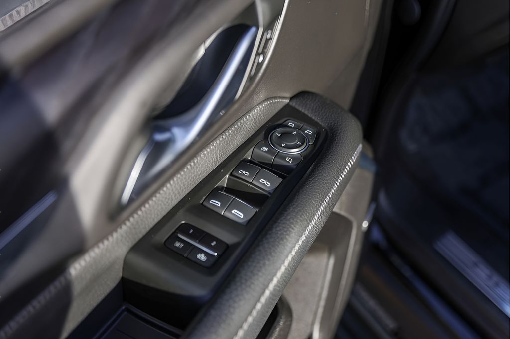 Used Car 2022 Gmc Yukon Xl  Denali For Sale Under $60,000 In Austin, Texas