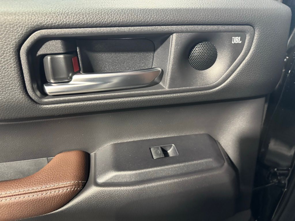 Thumbnail: 2026 Toyota Land Cruiser - 25