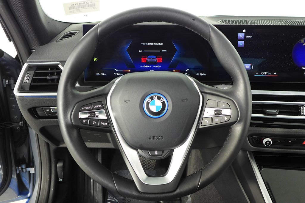 Thumbnail: 2023 BMW i4 - 27