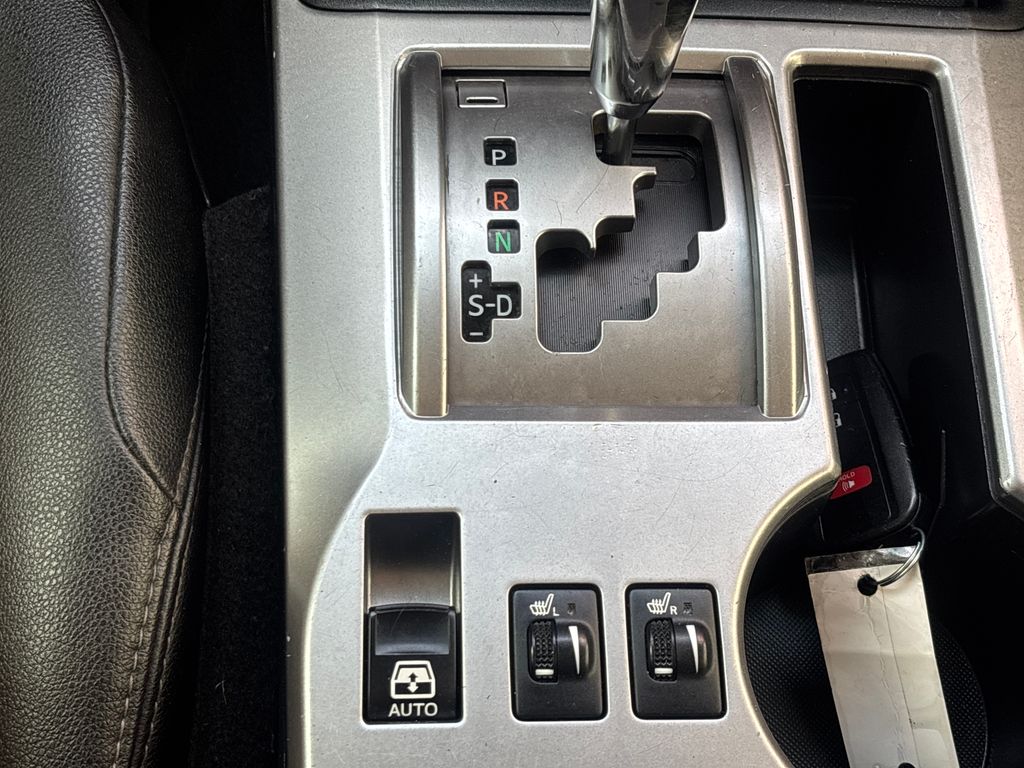 2022 Toyota 4Runner SR5 Premium - Photo 14