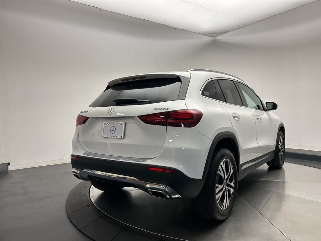 Thumbnail: 2025 Mercedes-Benz GLA - 7