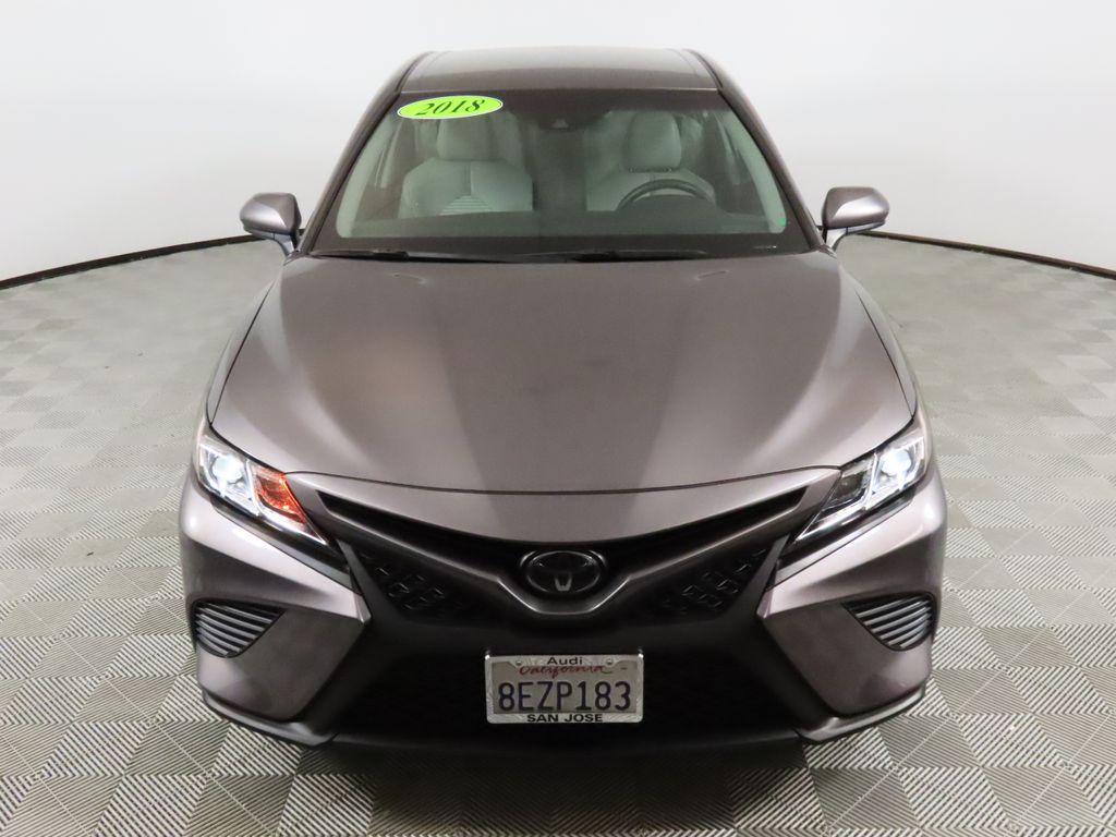 Thumbnail: 2018 Toyota Camry - 8