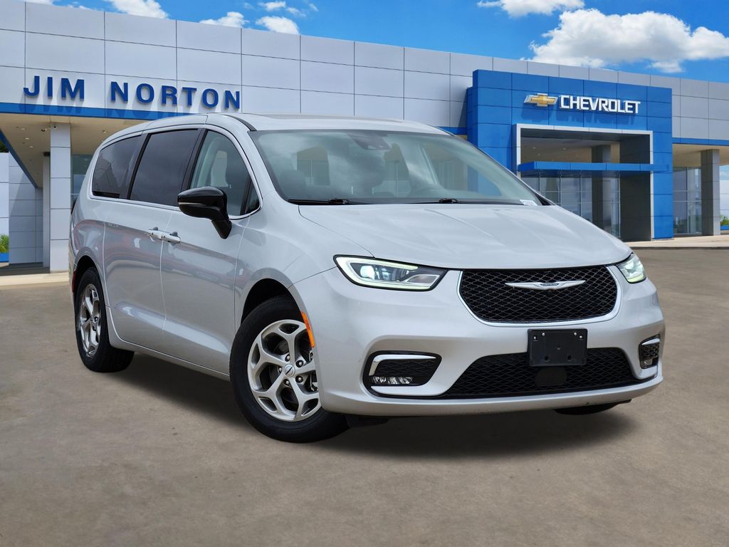 2024 Chrysler Pacifica Limited FWD