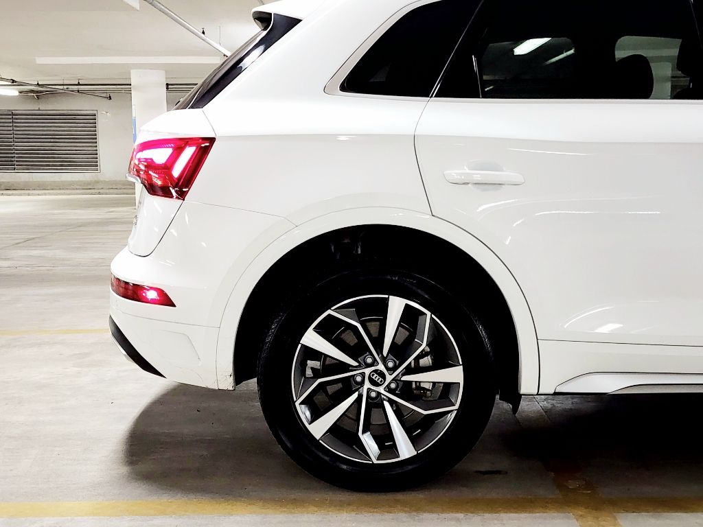 2021 Audi Q5 45 Premium Plus 18