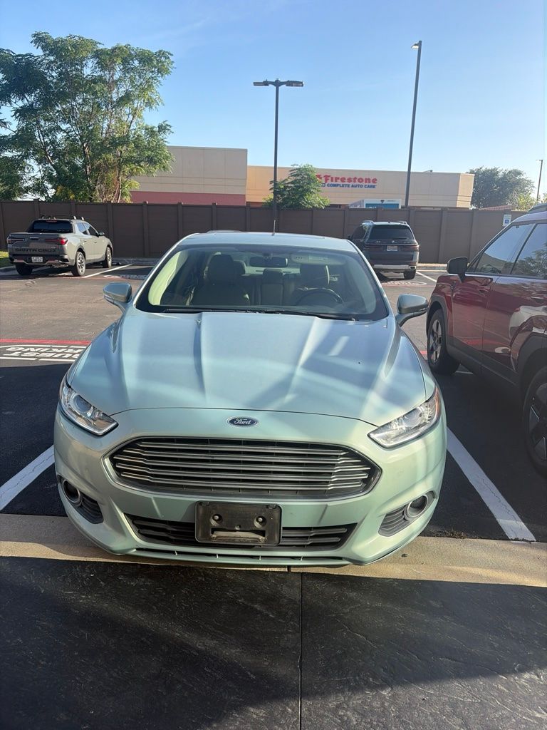 Thumbnail: 2014 Ford Fusion - 2