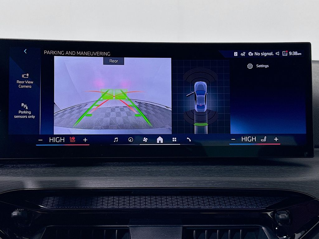 Thumbnail: 2026 BMW 2 Series - 13