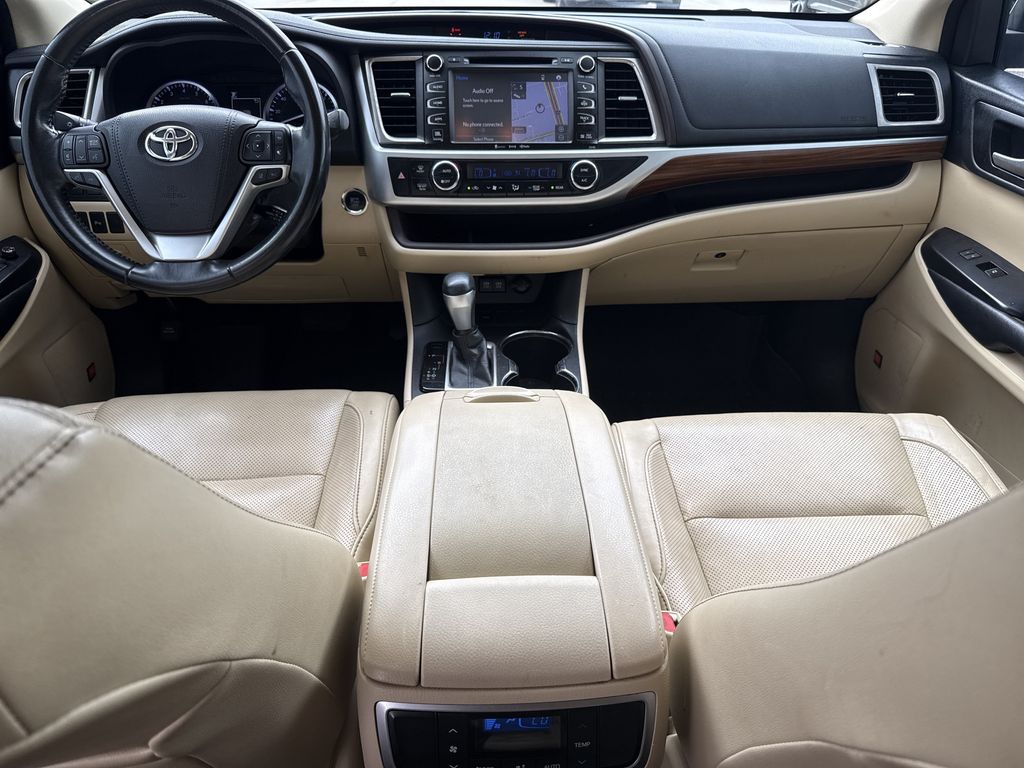 2018 Toyota Highlander Limited White at Big Star Chrysler Jeep Dodge Ram 