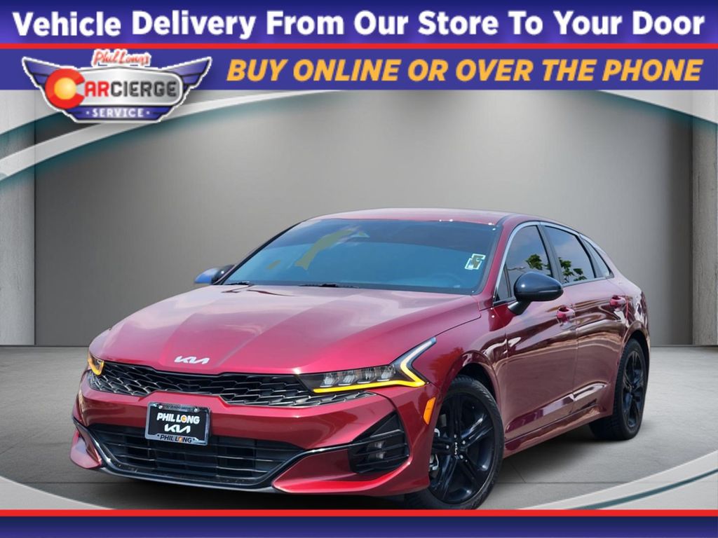 Passion Red 2022 Kia K5 Sedan Front-Wheel Drive 8-Speed Automatic