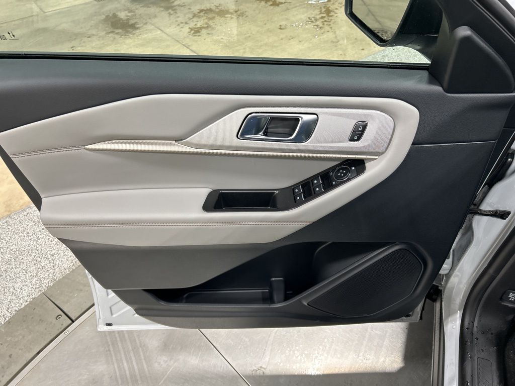 new 2026 Ford Explorer car, priced at $47,670