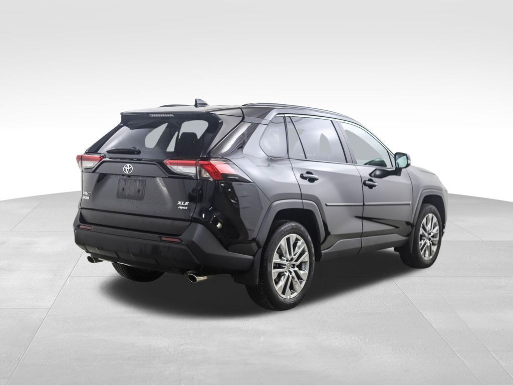 Thumbnail: 2023 Toyota RAV4 - 5