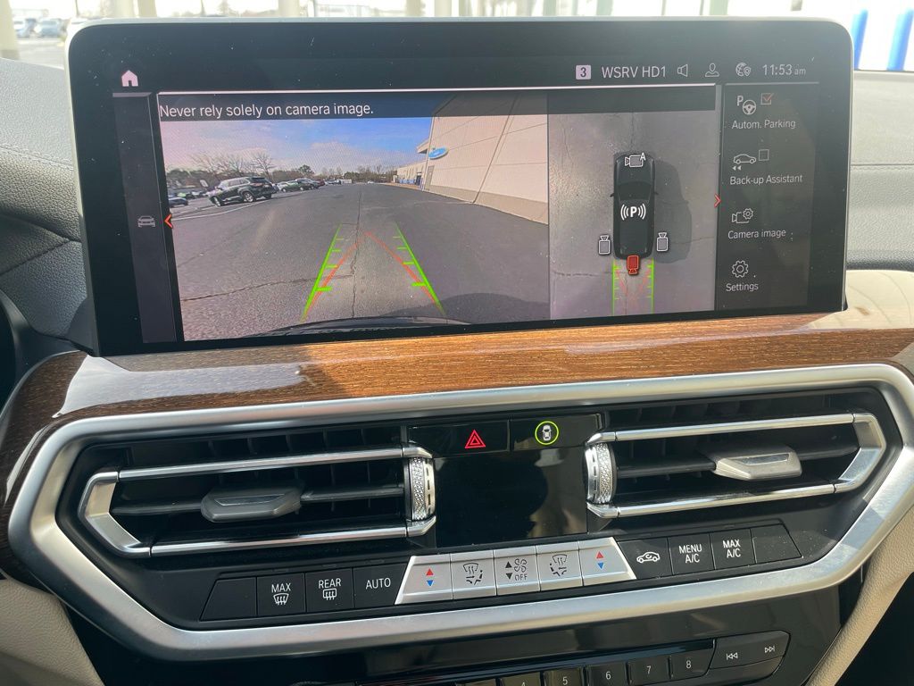 Thumbnail: 2022 BMW X3 - 17