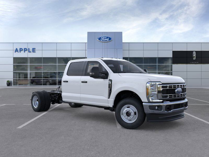 2026 Ford F-350 Chassis XL
