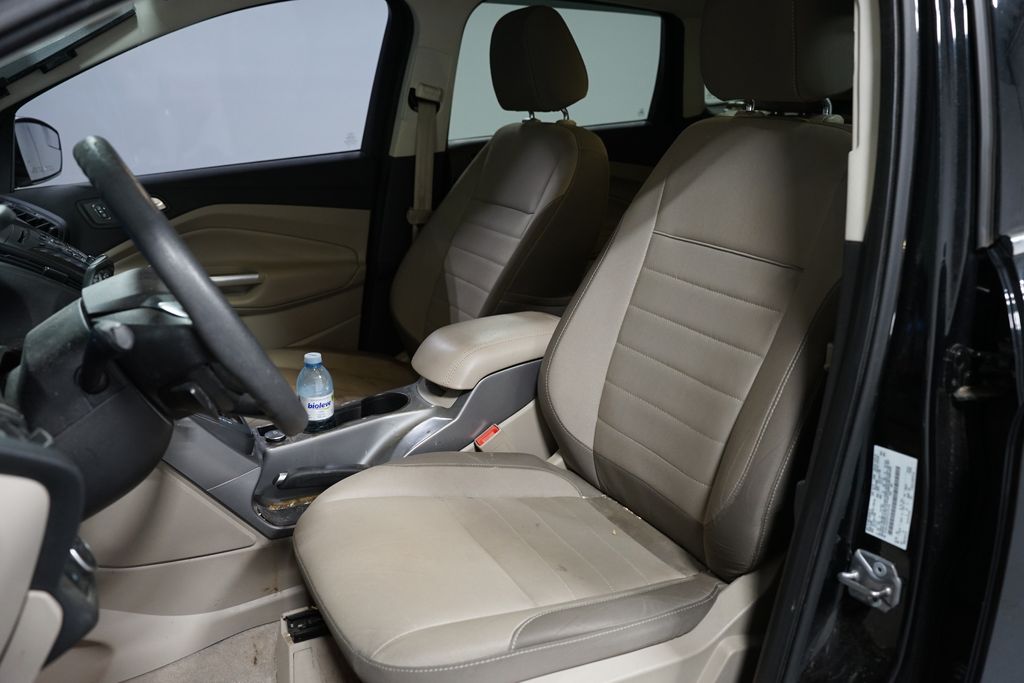 Thumbnail: 2015 Ford Escape - 6