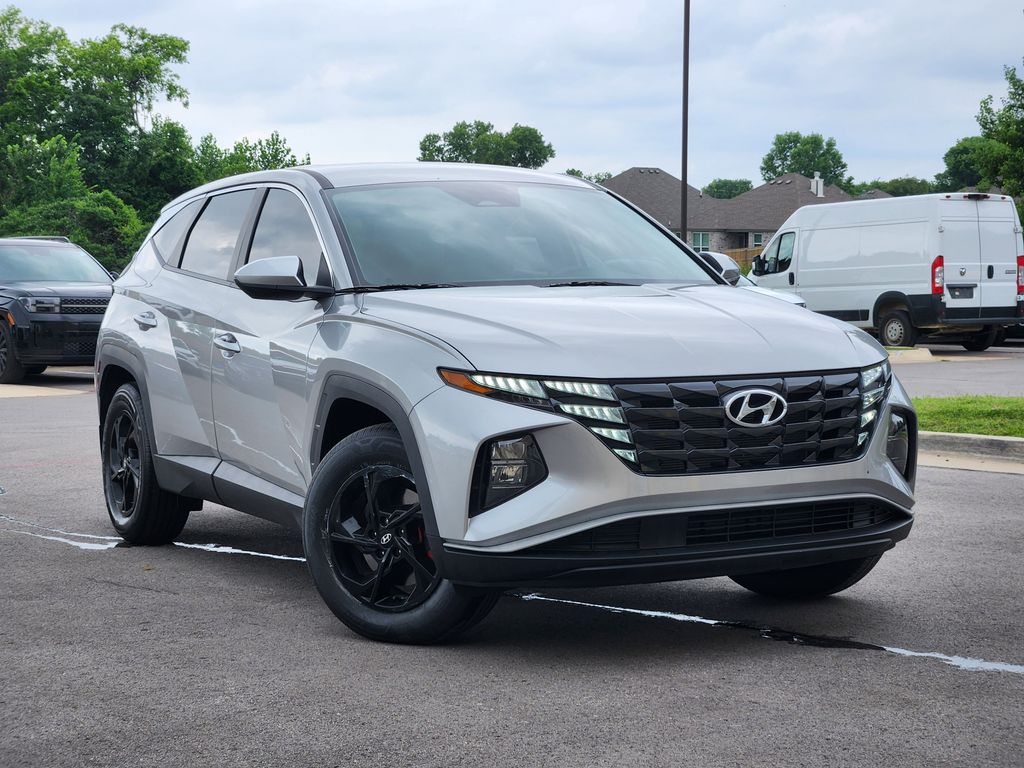 2024 Hyundai Tucson SE FWD