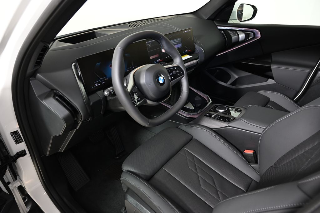 Thumbnail: 2026 BMW X3 - 15