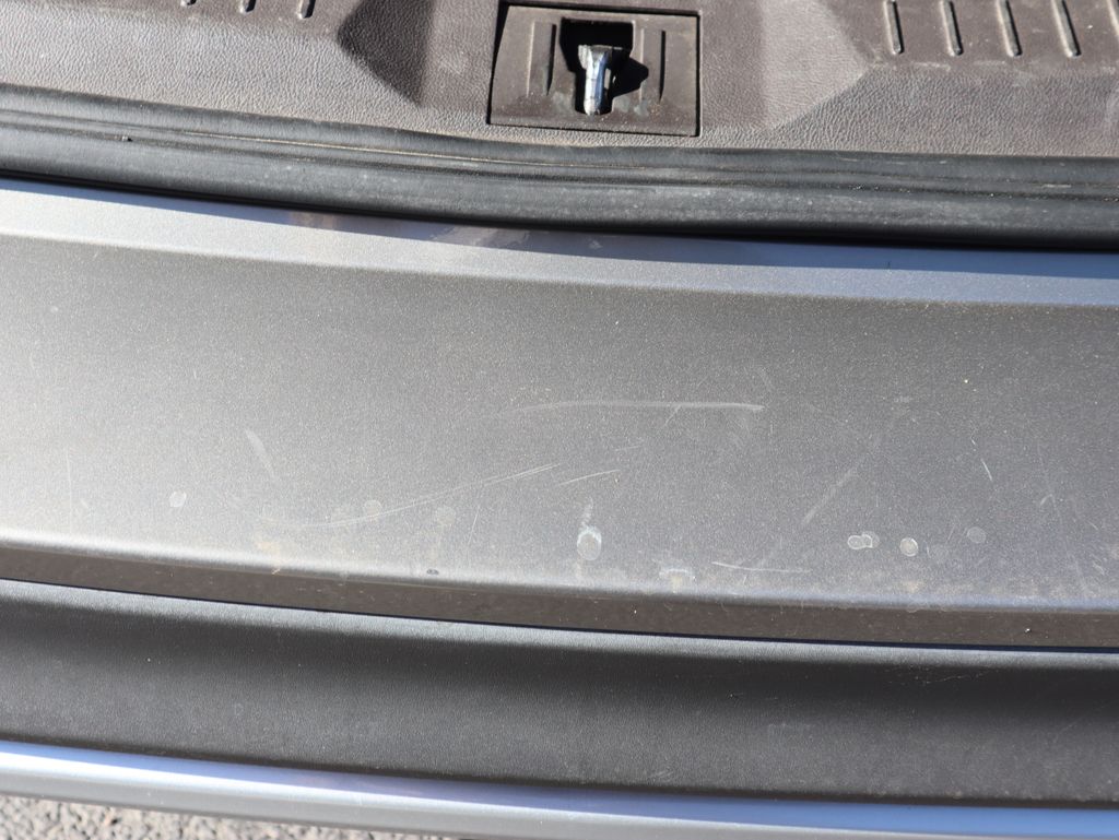 Thumbnail: 2017 Lincoln MKC - 25