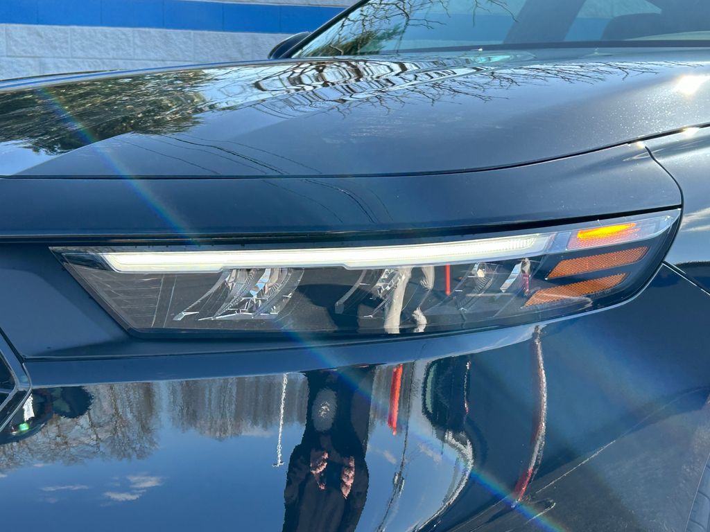 2025 Honda Accord Sport 9