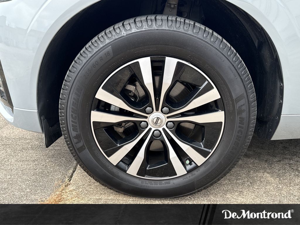 Vapour Gray 2024 Volvo XC60 SUV / Crossover All-Wheel Drive Automatic