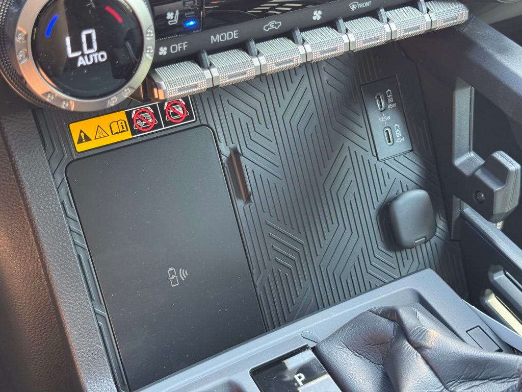 2025 Toyota Tacoma Trailhunter Double Cab photo 29