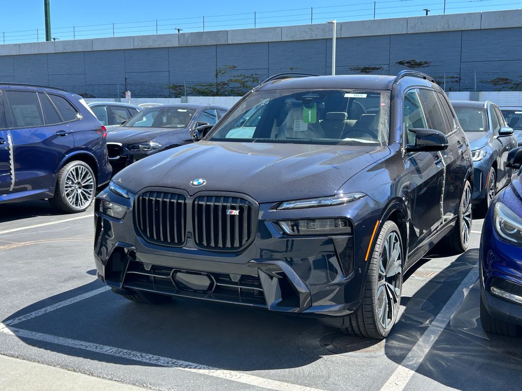 Thumbnail: 2026 BMW X7 - 2