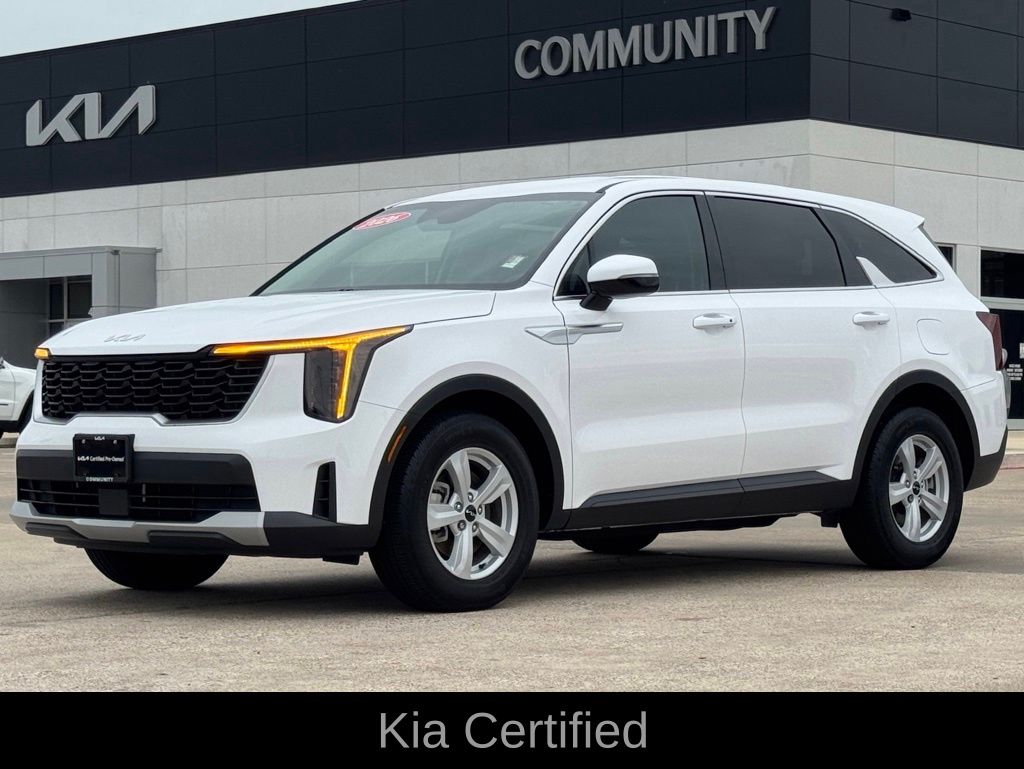 Glacial White Pearl 2026 Kia Sorento SUV / Crossover Front-Wheel Drive 8-Speed Automatic
