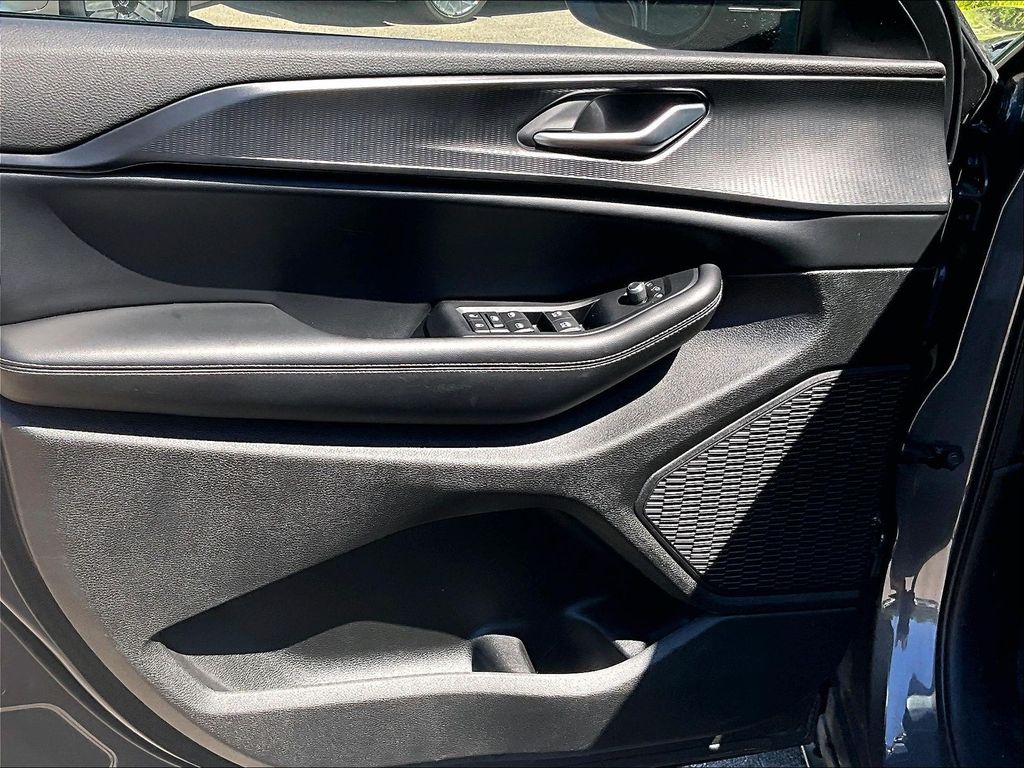 2023 Jeep Grand Cherokee L — photo 9