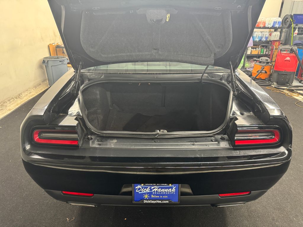 2023 Dodge Challenger SXT