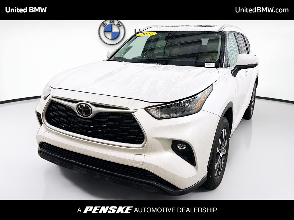 Thumbnail: 2023 Toyota Highlander - 1