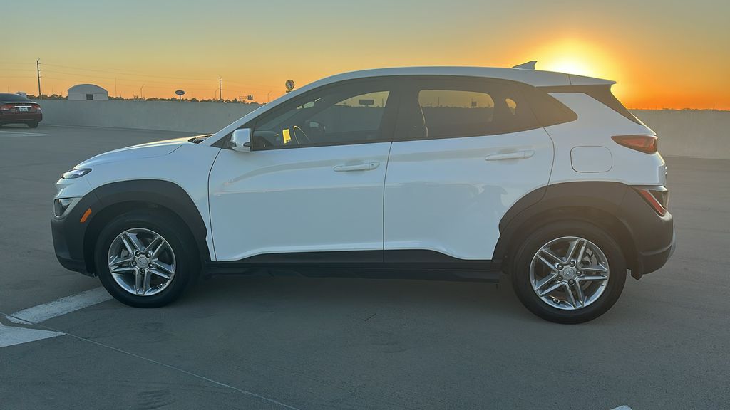 2023 Hyundai Kona SE White at Big Star Chrysler Jeep Dodge Ram 