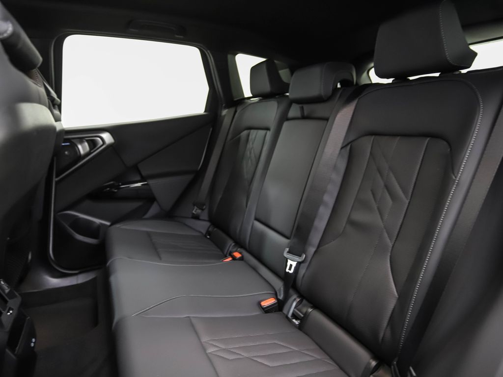 Thumbnail: 2026 BMW X3 - 22