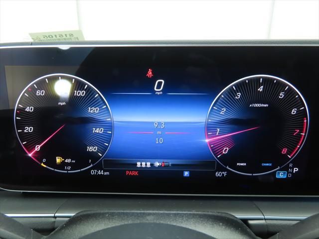 Thumbnail: 2026 Mercedes-Benz GLE - 31